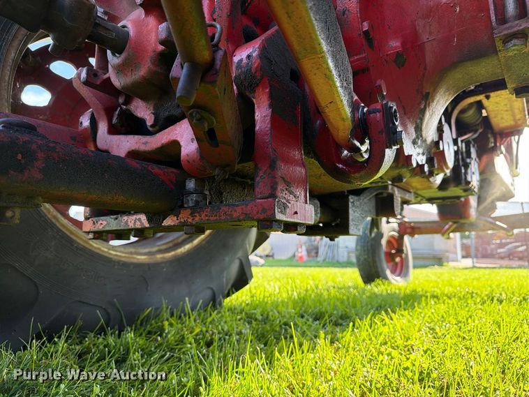 image for item EX1044 International 966 tractor