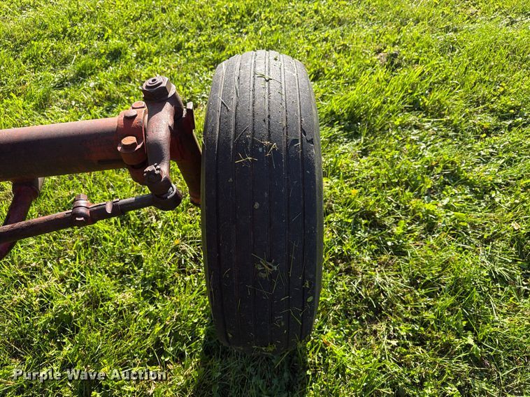 image for item EX1044 International 966 tractor