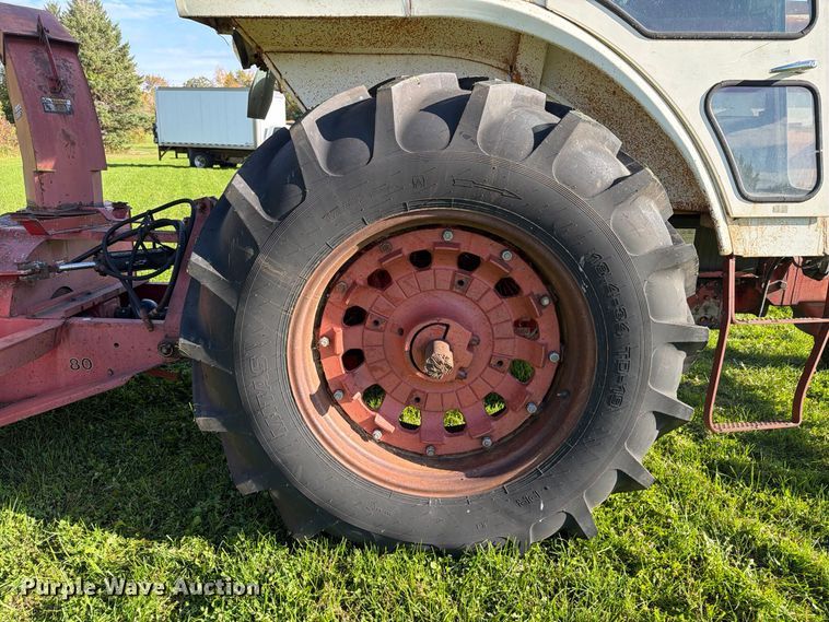 image for item EX1044 International 966 tractor