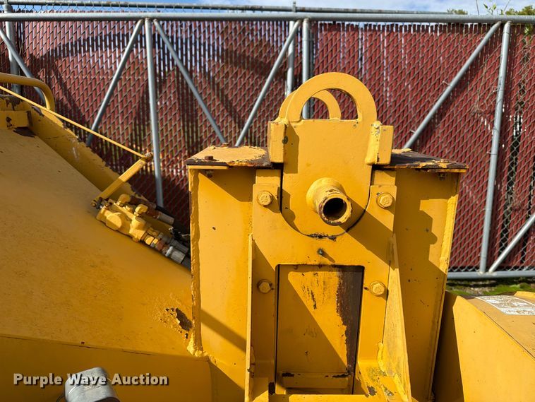 image for item EX1045 Vermeer BC906 wood chipper