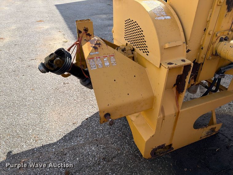 image for item EX1045 Vermeer BC906 wood chipper