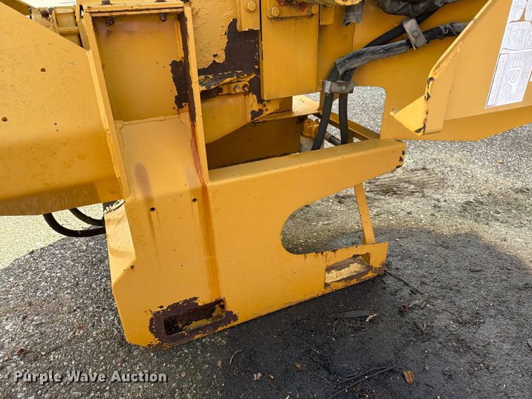 image for item EX1045 Vermeer BC906 wood chipper