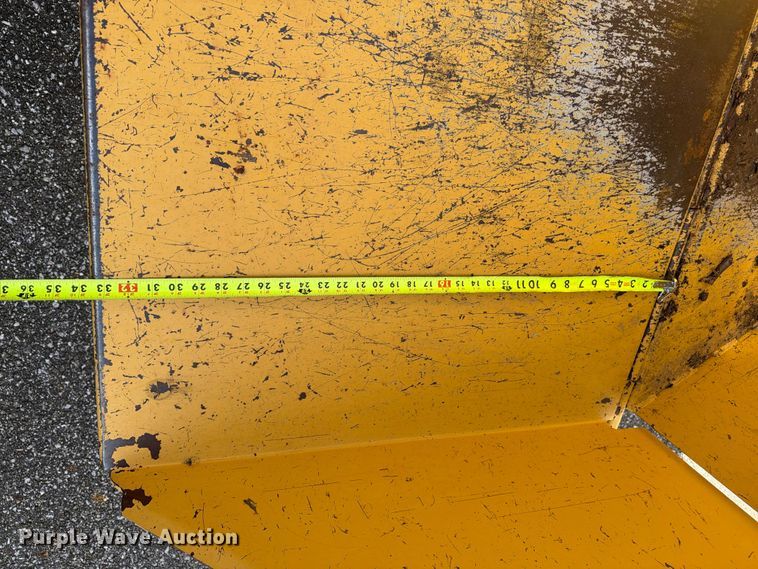 image for item EX1045 Vermeer BC906 wood chipper