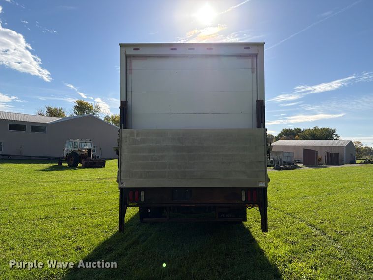 image for item EX1046 2016 RAM 4500 box truck