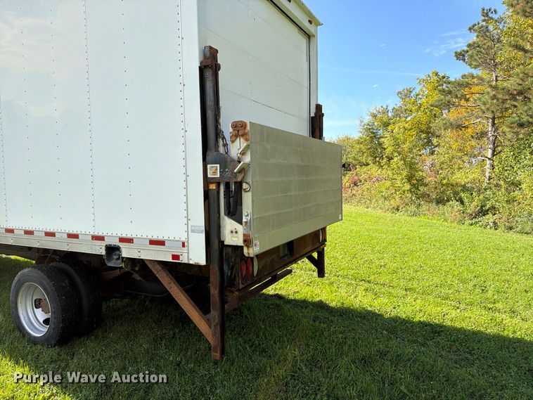 image for item EX1046 2016 RAM 4500 box truck