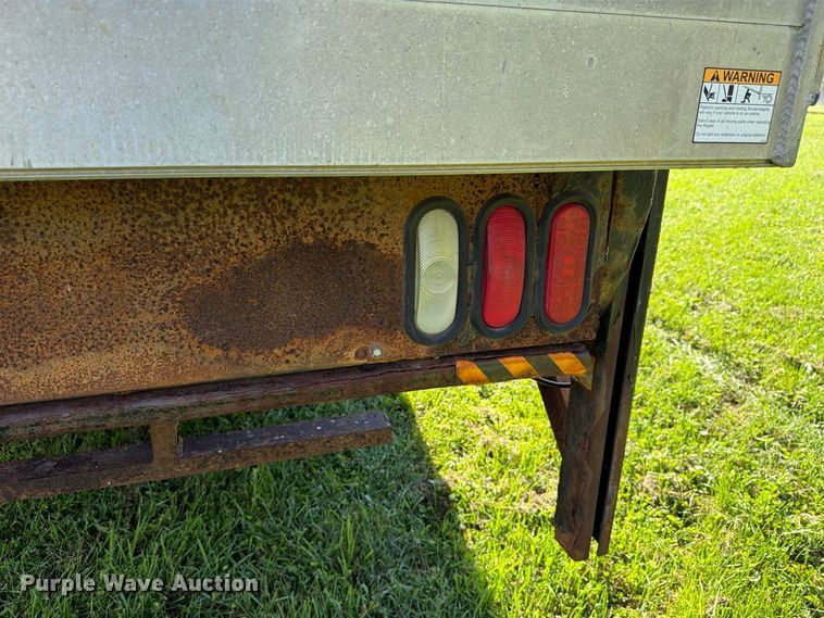 image for item EX1046 2016 RAM 4500 box truck