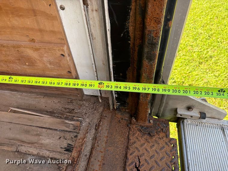 image for item EX1046 2016 RAM 4500 box truck