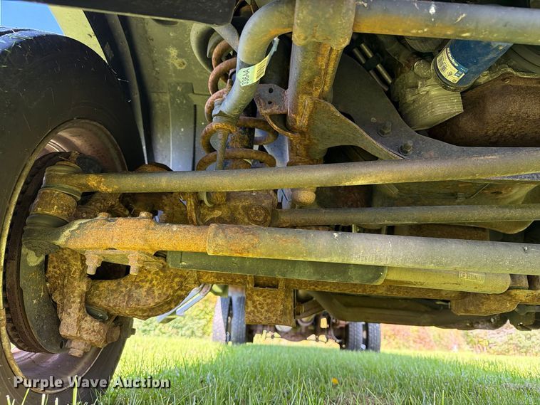 image for item EX1046 2016 RAM 4500 box truck