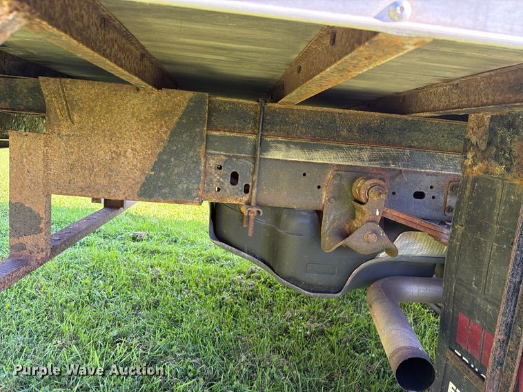 image for item EX1046 2016 RAM 4500 box truck