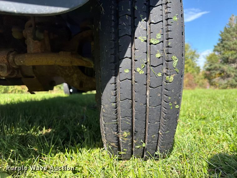 image for item EX1046 2016 RAM 4500 box truck