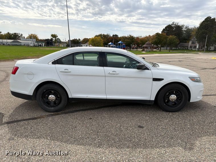 image for item EX1048 2014 Ford Taurus Police Interceptor 