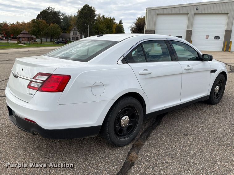 image for item EX1048 2014 Ford Taurus Police Interceptor 
