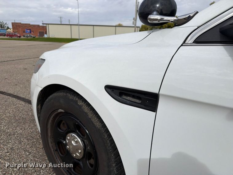 image for item EX1048 2014 Ford Taurus Police Interceptor 