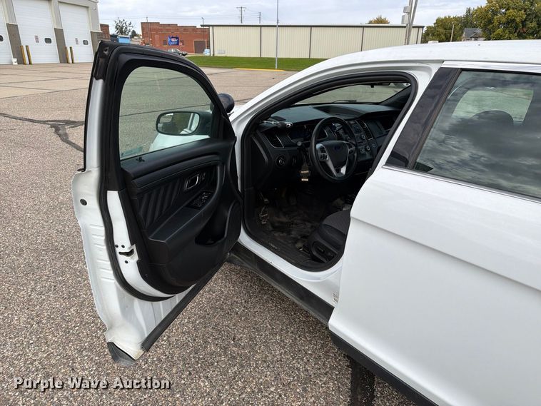 image for item EX1048 2014 Ford Taurus Police Interceptor 