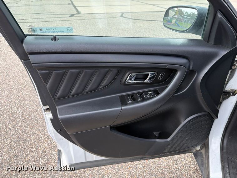 image for item EX1048 2014 Ford Taurus Police Interceptor 