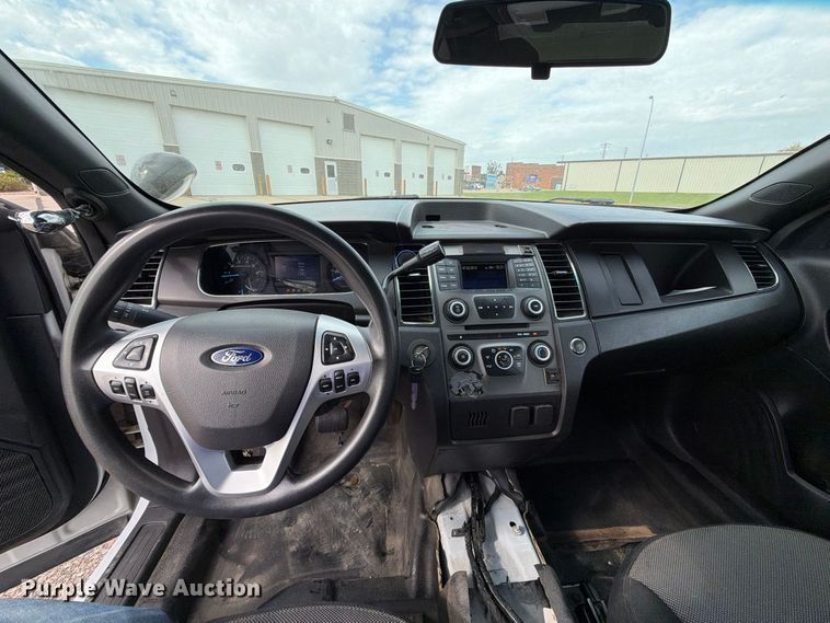 image for item EX1048 2014 Ford Taurus Police Interceptor 