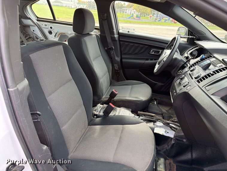 image for item EX1048 2014 Ford Taurus Police Interceptor 