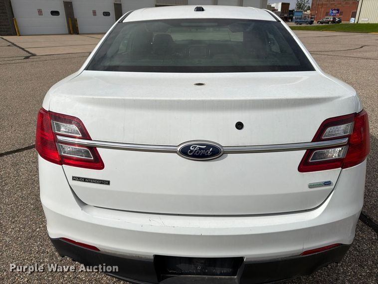 image for item EX1048 2014 Ford Taurus Police Interceptor 