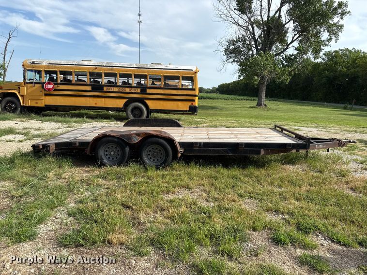 image for item EX2178 2004 Trail Master flatbed trailer