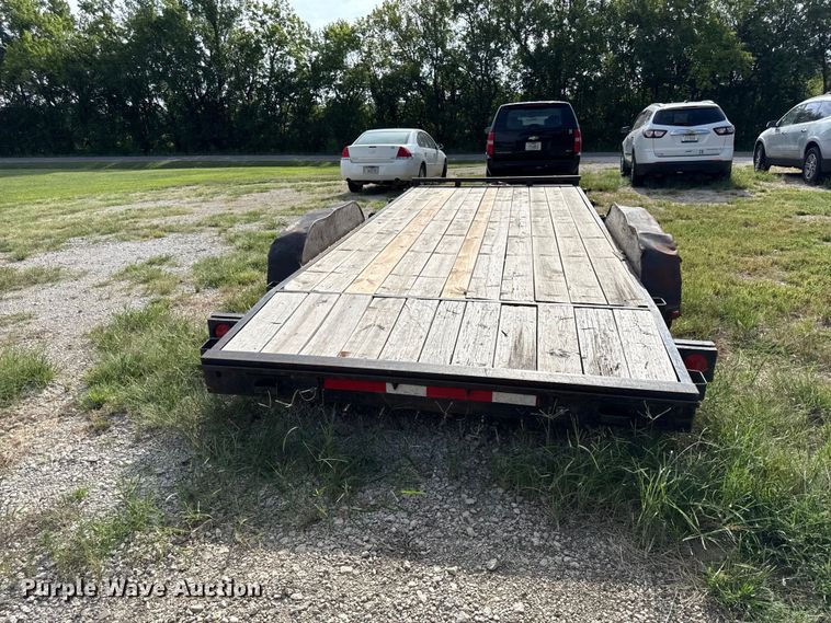image for item EX2178 2004 Trail Master flatbed trailer
