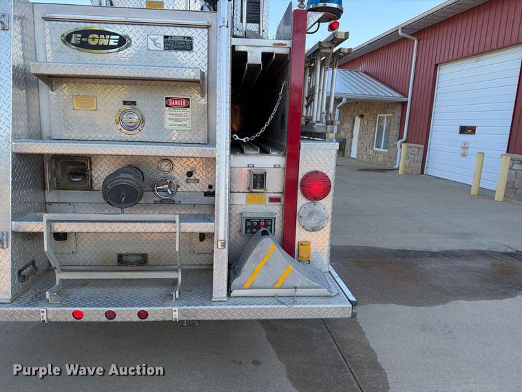 image for item EX2362 1993 E-One ladder fire truck