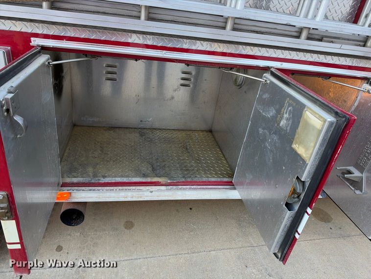 image for item EX2362 1993 E-One ladder fire truck