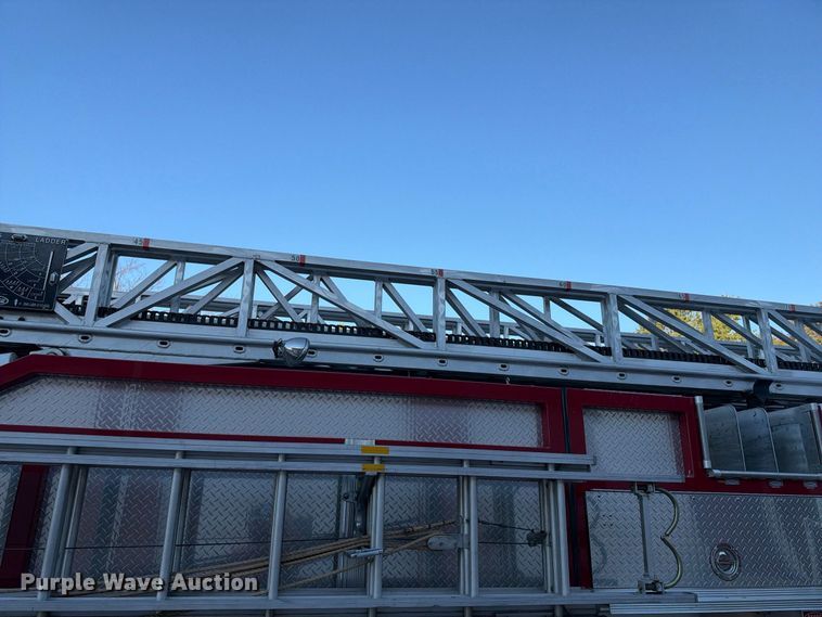image for item EX2362 1993 E-One ladder fire truck