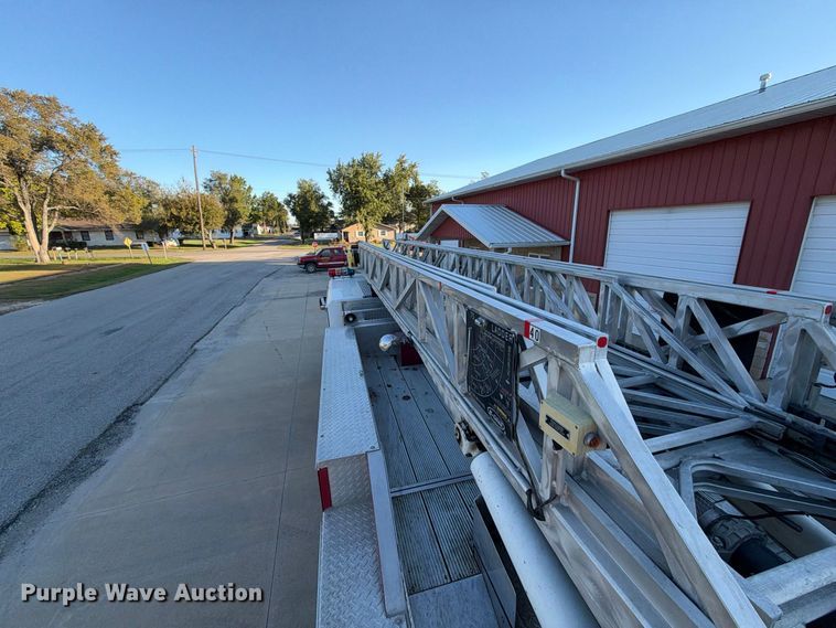 image for item EX2362 1993 E-One ladder fire truck