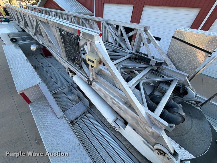 image for item EX2362 1993 E-One ladder fire truck