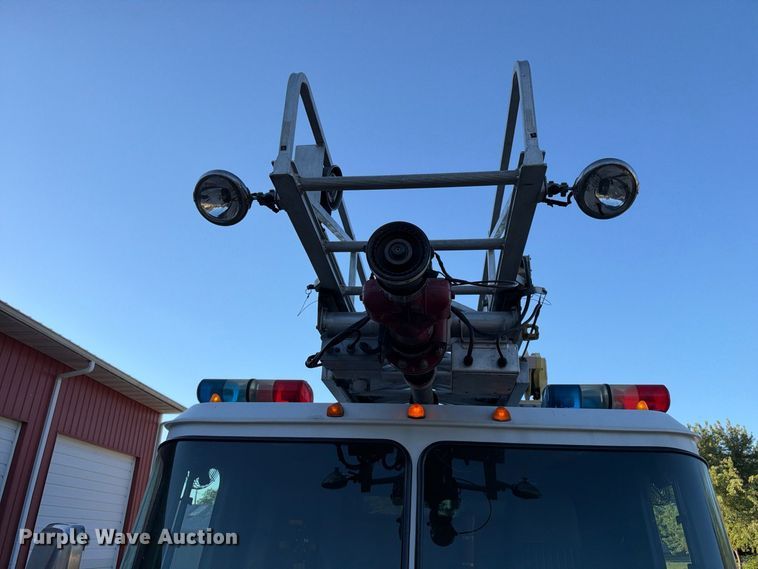 image for item EX2362 1993 E-One ladder fire truck