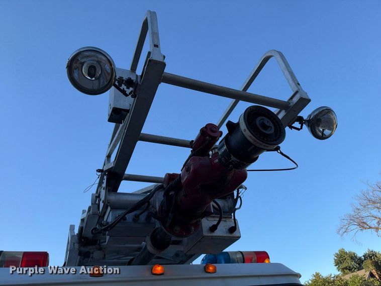 image for item EX2362 1993 E-One ladder fire truck