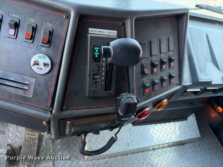 image for item EX2362 1993 E-One ladder fire truck