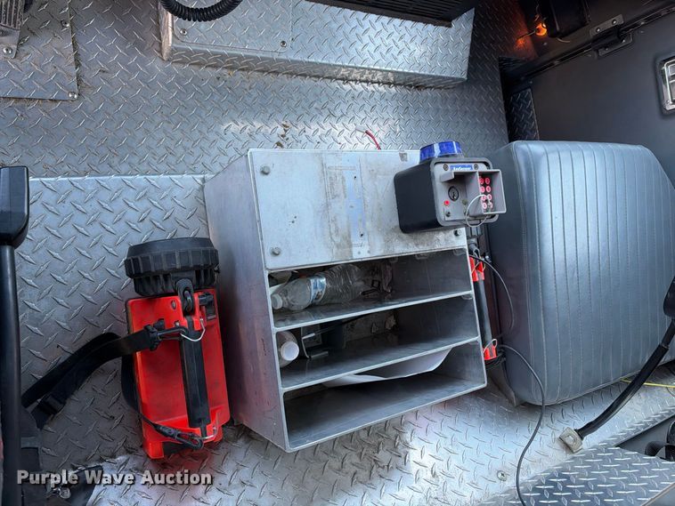 image for item EX2362 1993 E-One ladder fire truck