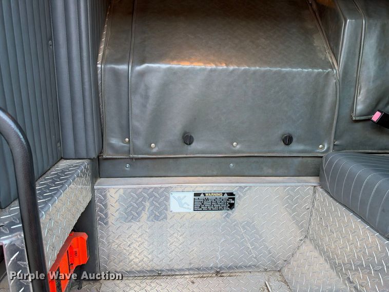 image for item EX2362 1993 E-One ladder fire truck
