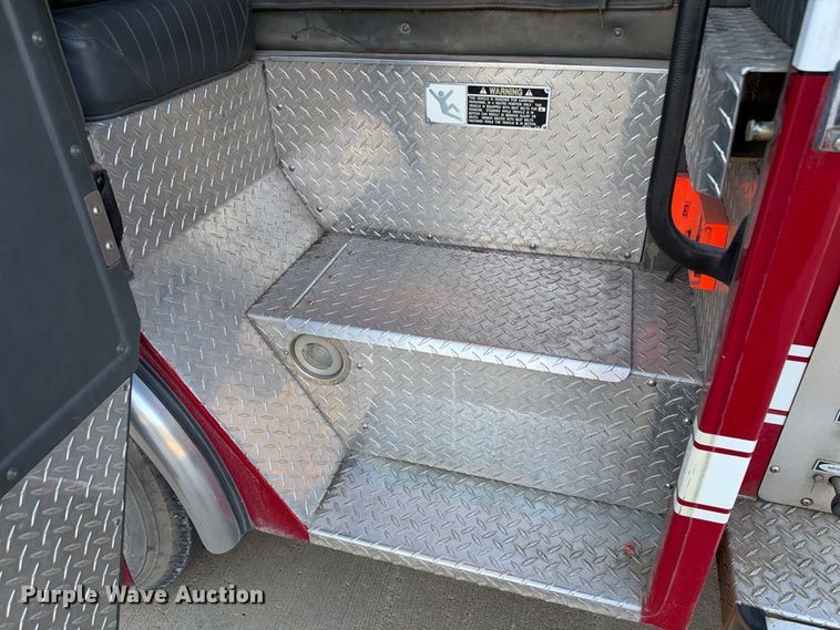 image for item EX2362 1993 E-One ladder fire truck