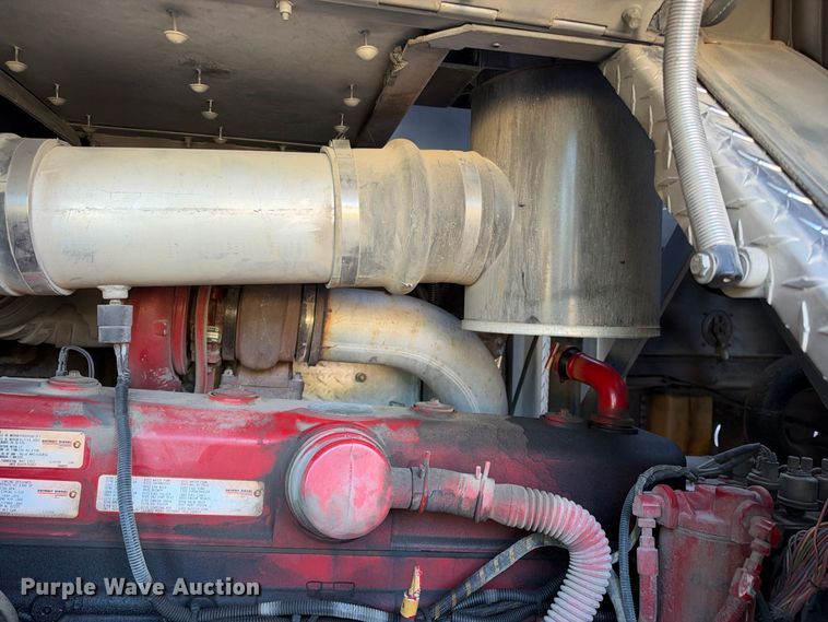 image for item EX2362 1993 E-One ladder fire truck