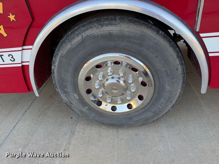 image for item EX2362 1993 E-One ladder fire truck