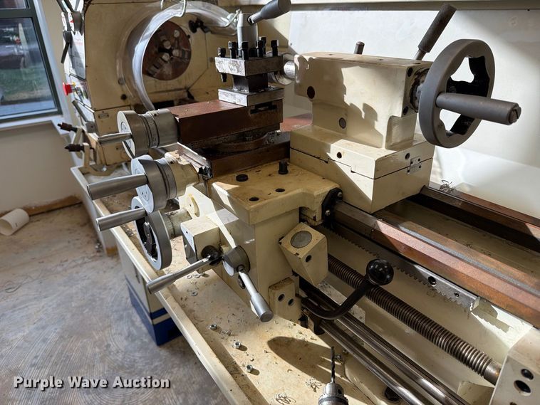 image for item EX4304 C.P. TOOLS INC. YCL-1236GH lathe