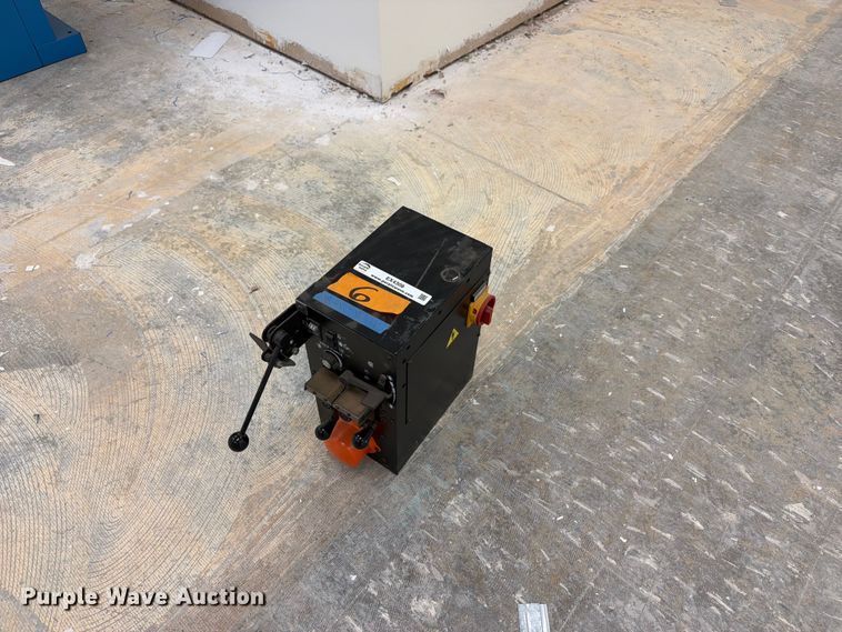 image for item EX4308 DBW-15 blade welder