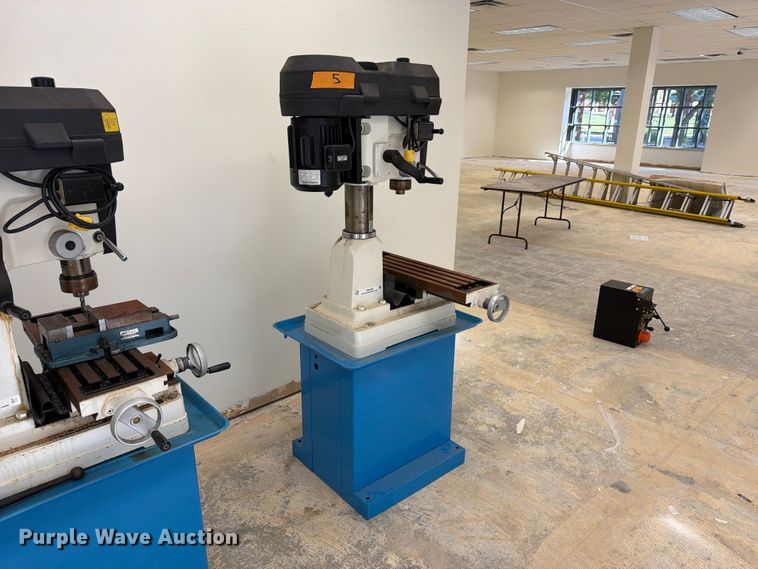 image for item EX4309 Rong Fu 33N2F drill press