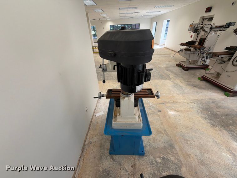 image for item EX4309 Rong Fu 33N2F drill press