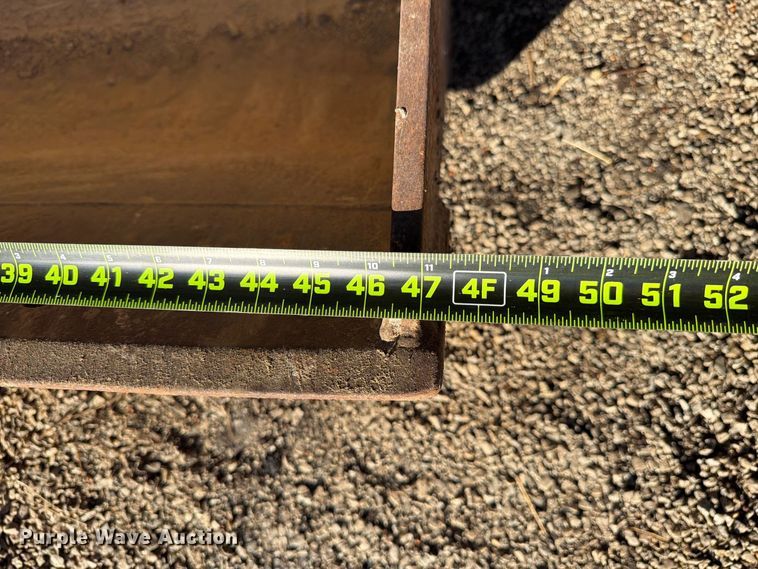 image for item EX4623 2019 John Deere 310g bucket