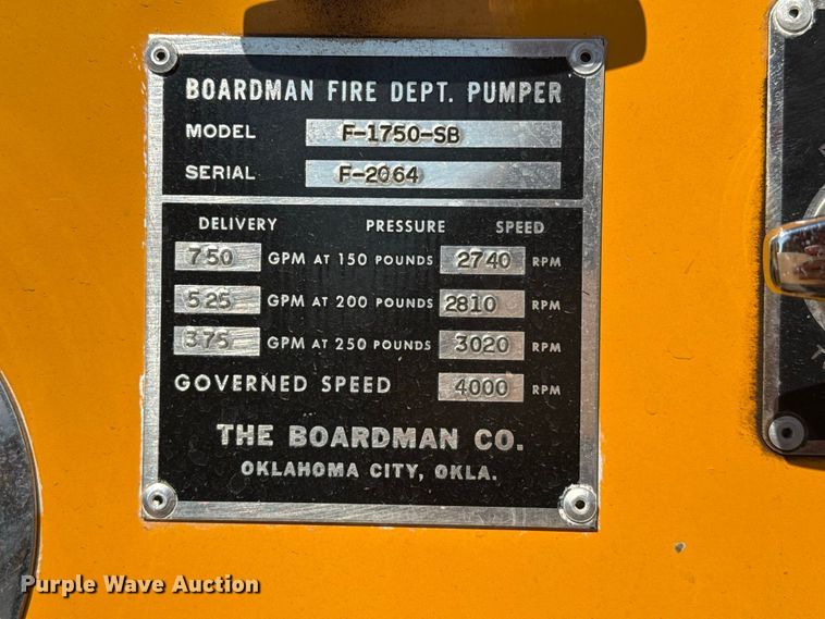image for item FB6946 1974 Ford C750 pumper fire truck
