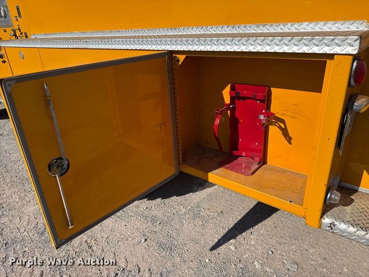 image for item FB6946 1974 Ford C750 pumper fire truck