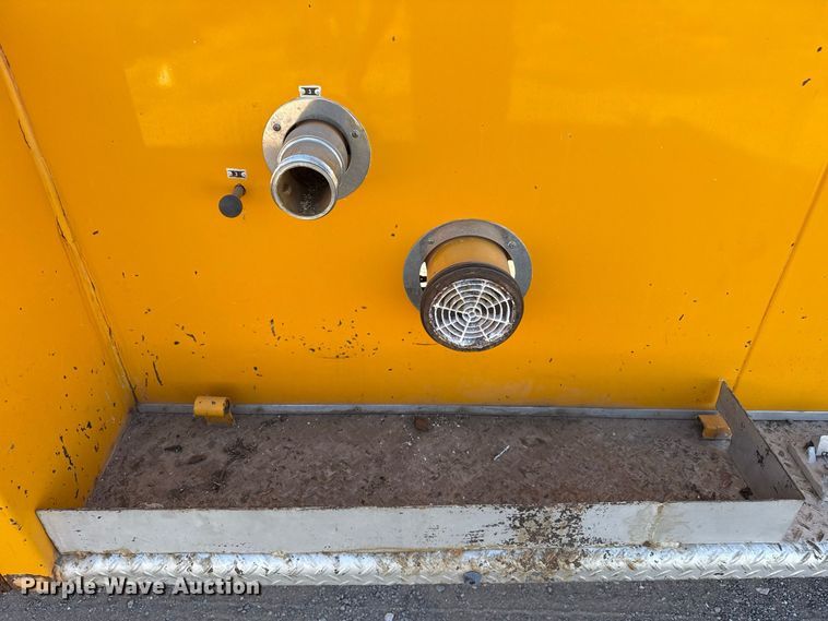 image for item FB6946 1974 Ford C750 pumper fire truck