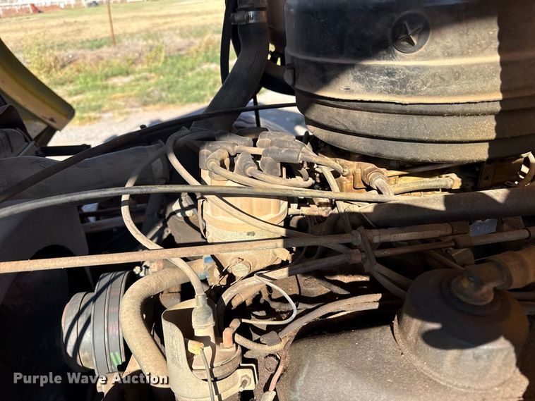 image for item FB6946 1974 Ford C750 pumper fire truck