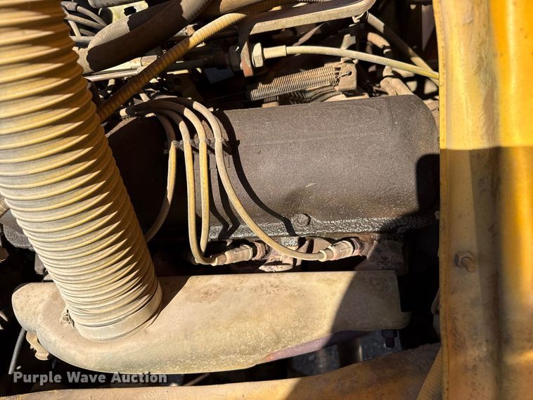 image for item FB6946 1974 Ford C750 pumper fire truck