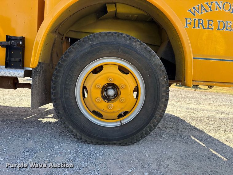 image for item FB6946 1974 Ford C750 pumper fire truck