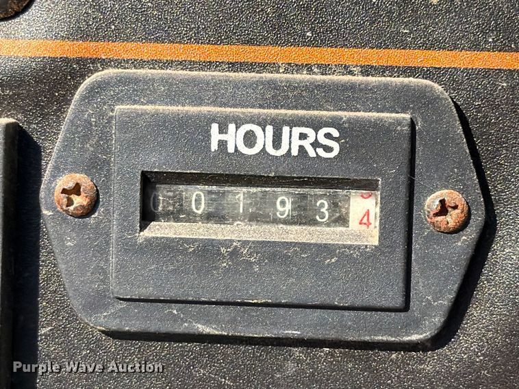 image for item FB8982 Titan Industries 6500 generator