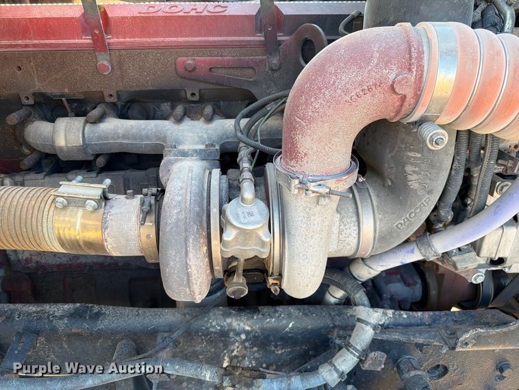 image for item FB8985 2007 Kenworth W900 semi truck